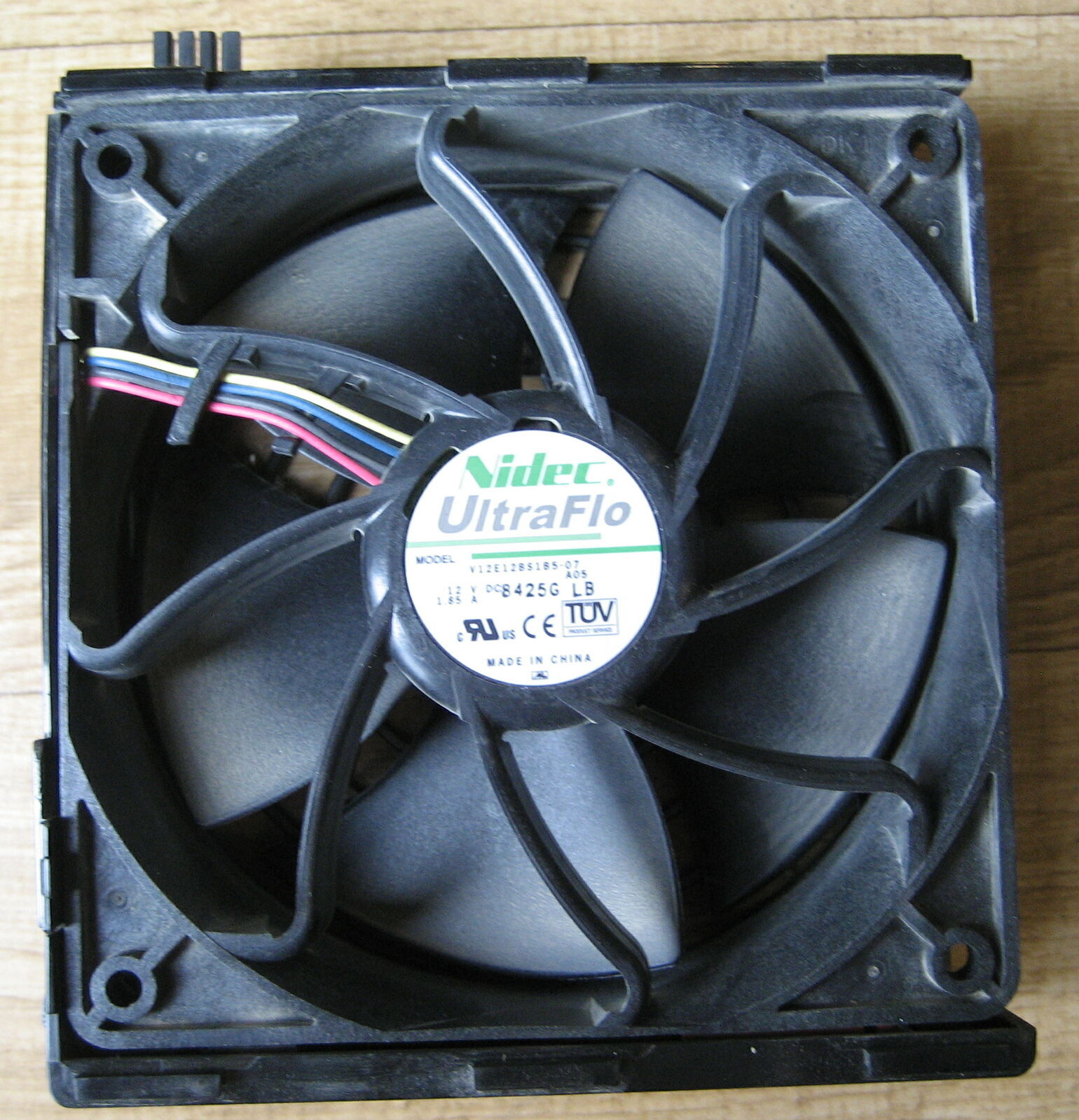 NIDEC UltraFlo 12V 1.85A 120x120x38mm / 5748 fan - CPU Fans & Heatsinks