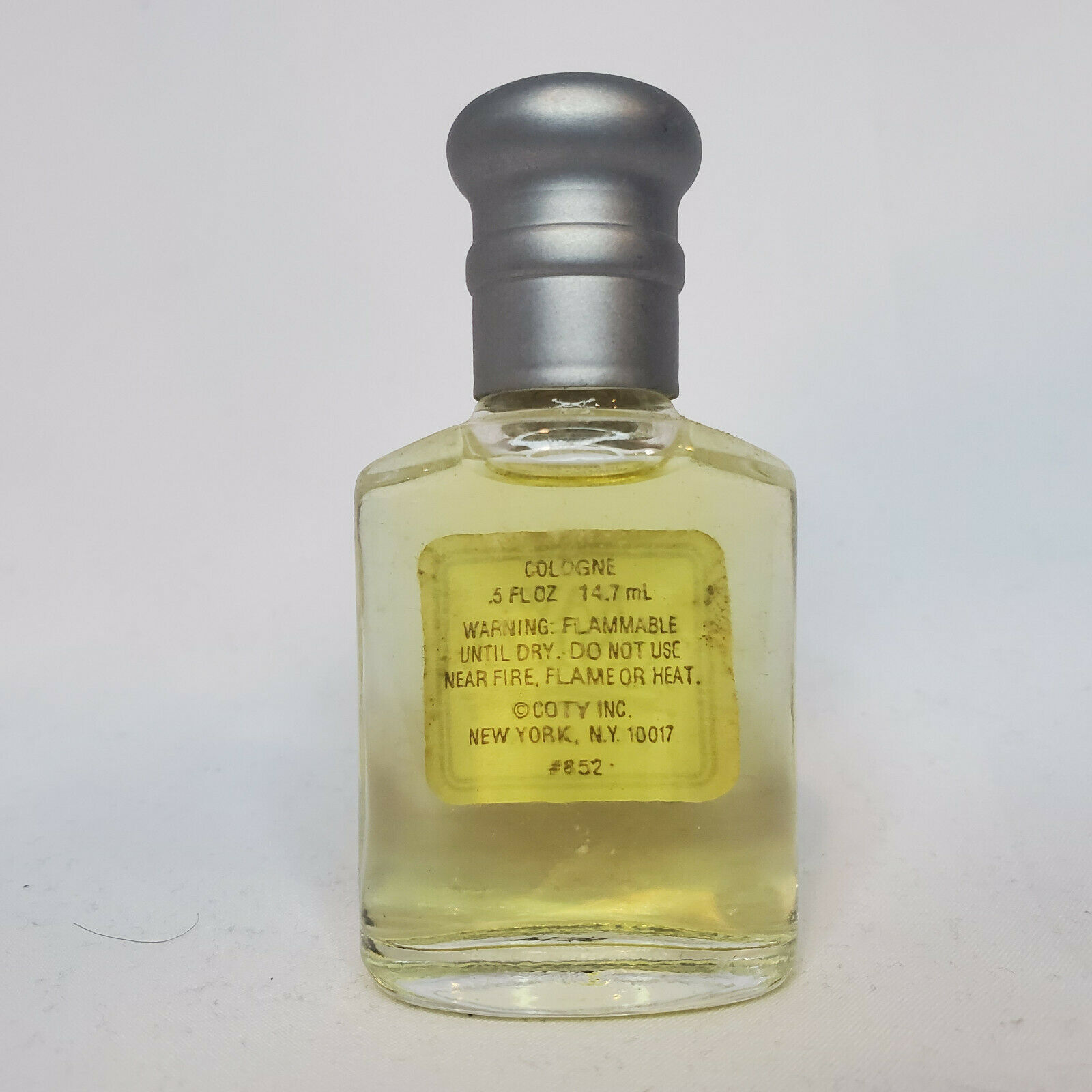 Raw Vanilla by Coty 0.5 oz / 15 ml Cologne splash unbox for men Men