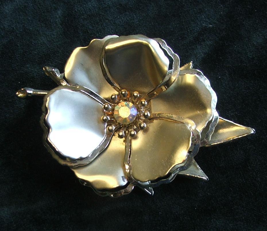 Primary image for White Gold Like Finish and Rhinestone Rose Brooch