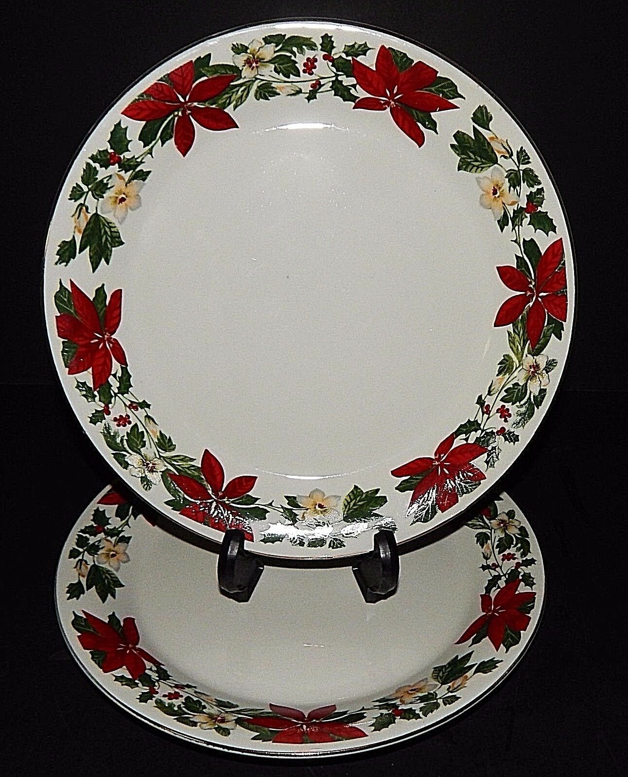 Primary image for 2 Gibson Designs Poinsettia Christmas Holiday Dinner Plates  3400249 Red Green