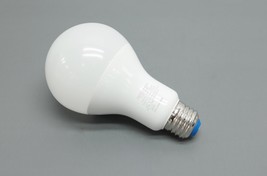 WiZ 603589 A21 100W LED Dimmable Daylight Bulb  image 2