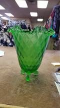 Beautiful Fenton Art Glass 7&quot; Threaded Diamond Optic Vase - Springtime G... - $49.99