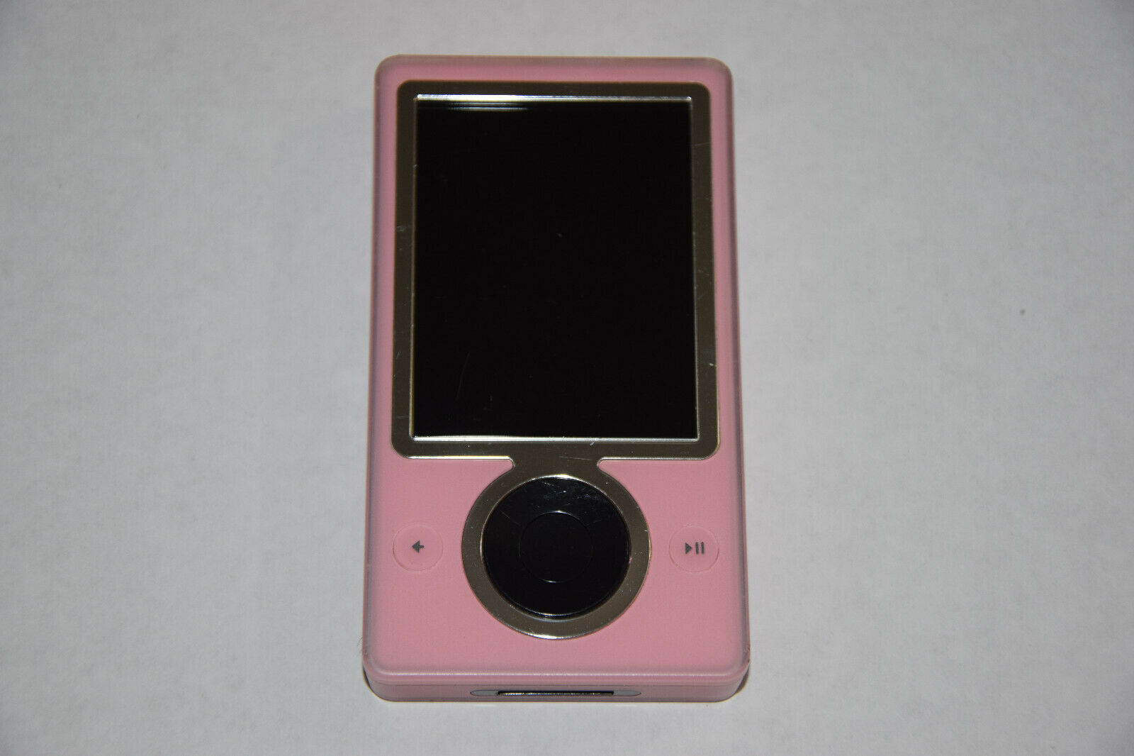 Microsoft Zune 30 GB WiFi FM Radio WMA MP3 Media Player Limited