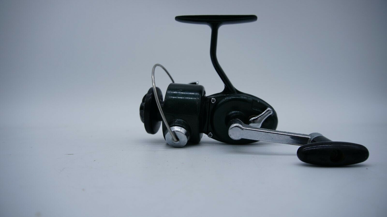 VINTAGE GLADDING GROUP SOUTH BEND 725A SPINNING REEL Other Fishing Reels