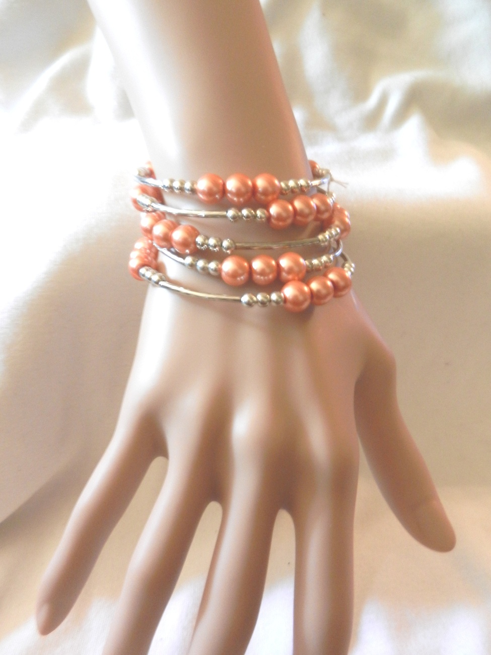 NEW!! Peach Ladies' Charming Stretch Wrap Around Faux Pearl Bead