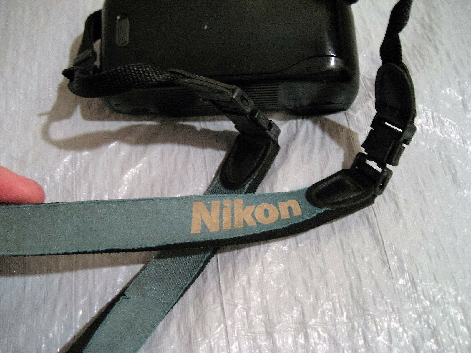 NIKON N50 35MM CAMERA selling as is not tested need batteries comes