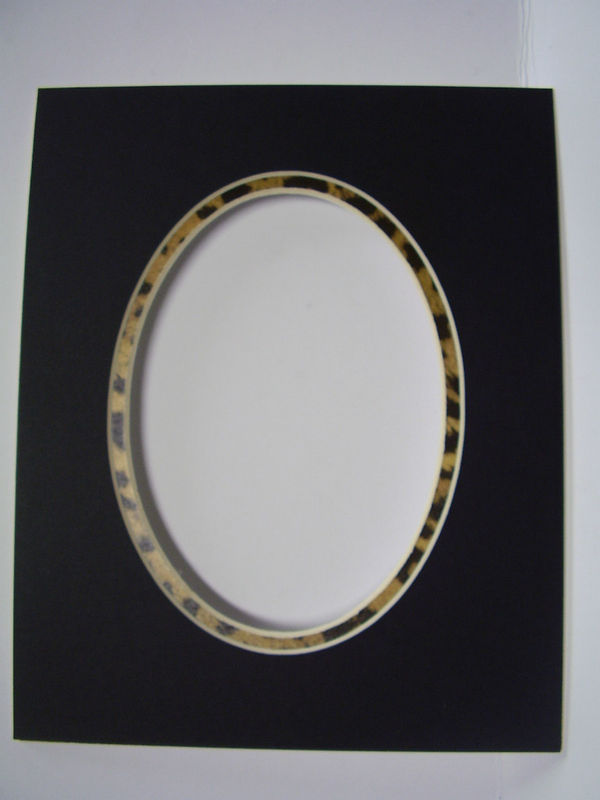 Picture Frame Mat 8x10 for 5x7 photo Black Oval with Leopard Animal