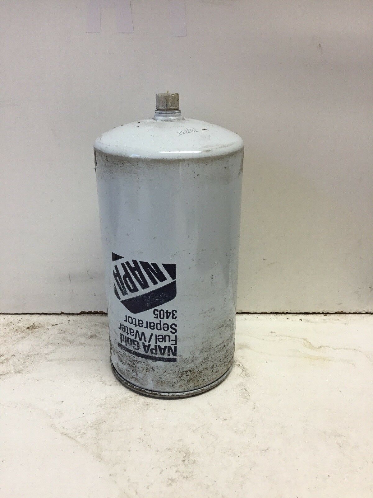 Napa Gold Fuel Filter 3405 new old stock Fuel Filters