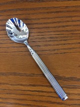 NEW Hampton Forged Monument Sugar Shell Spoon Ribbed 18/10 Stainless Fla... - $14.01