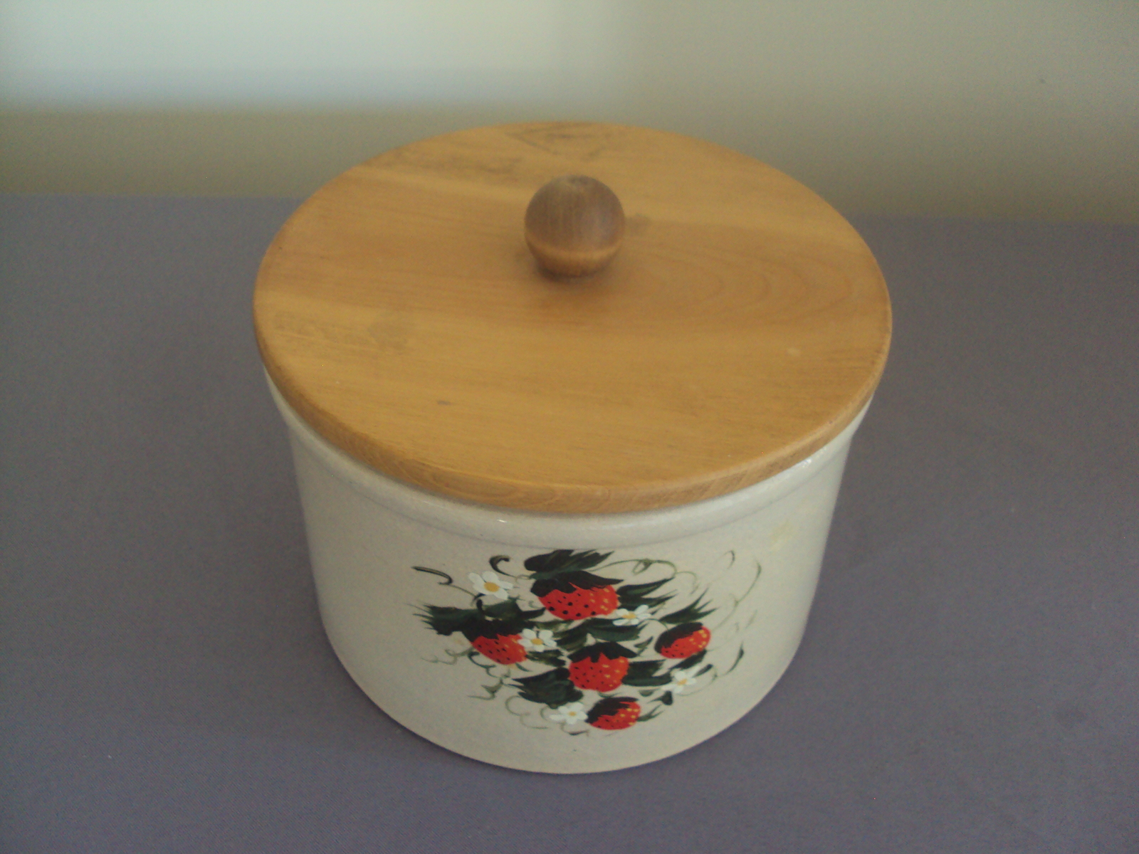 of Roseville Ohio Brown Drip Ceramic Lidded Casserole Dish Robinson