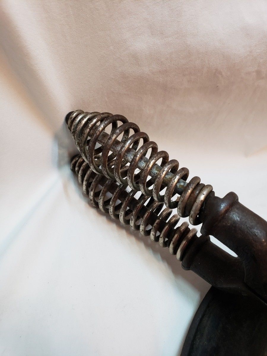 Fanner Mfg Co Crescent Waffle Cast Iron No. 8 Waffle Maker Cleveland