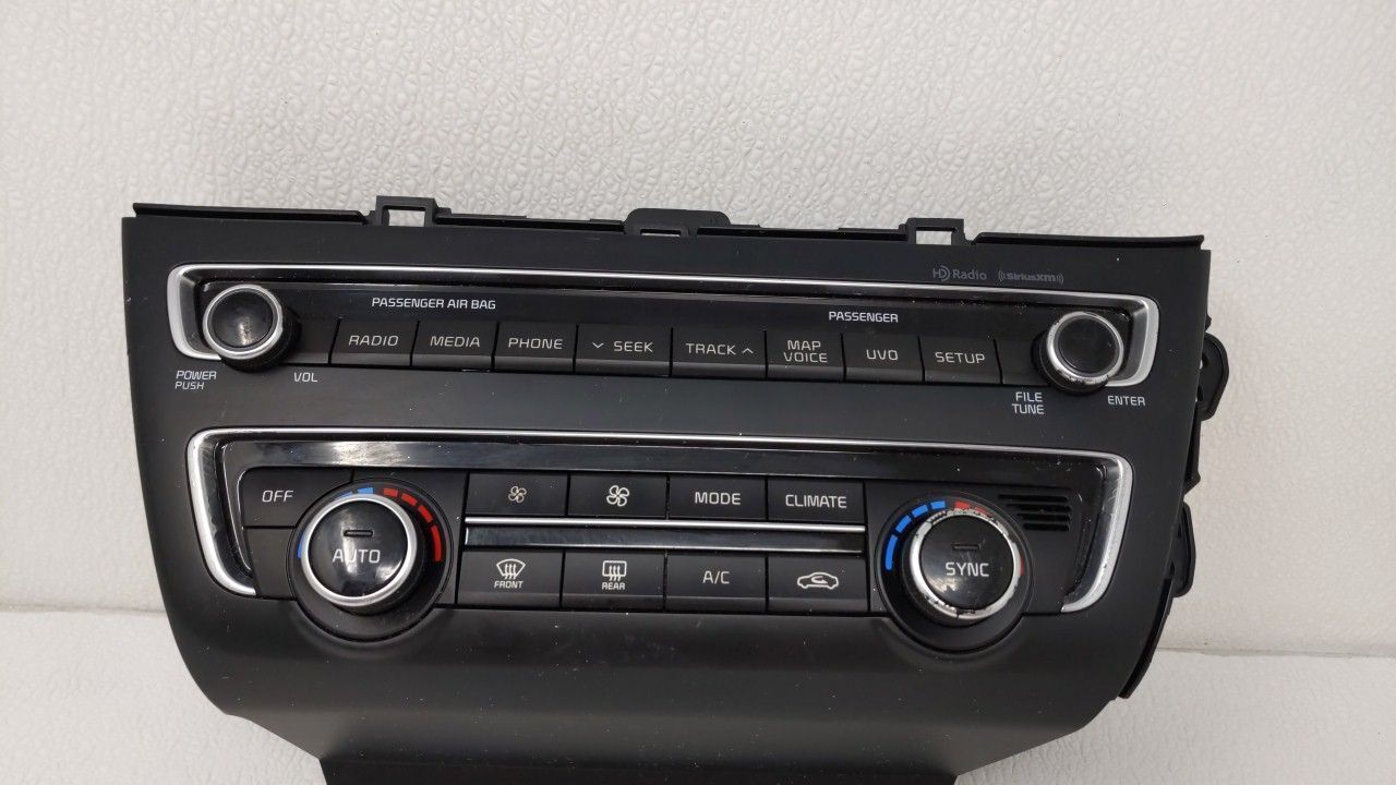 2013-2014 Hyundai Santa Fe Radio Control Panel LZTYO - $147.57