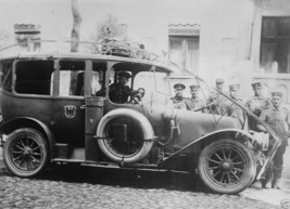 German army automobile equipped with a wire cutter 1914 World War I 8x10 Photo - $8.81
