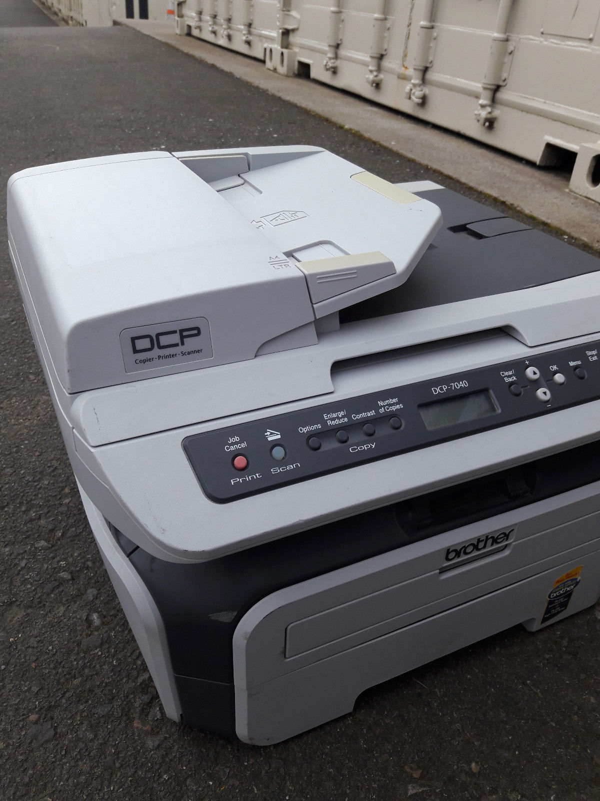 Brother DCP-7040 Printer w/Install CD/toner & drum/power ...