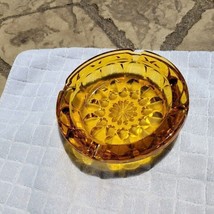 Vintage Amber/Honey Glass Anchor Hocking Fairfield Starburst Pattern Ashtray - $17.81