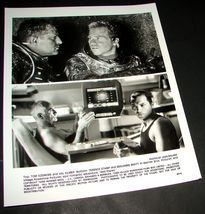 2000 RED PLANET Movie 8x10 Press Photo VAL KILMER Tom Sizemore Benjamin ... - $7.95