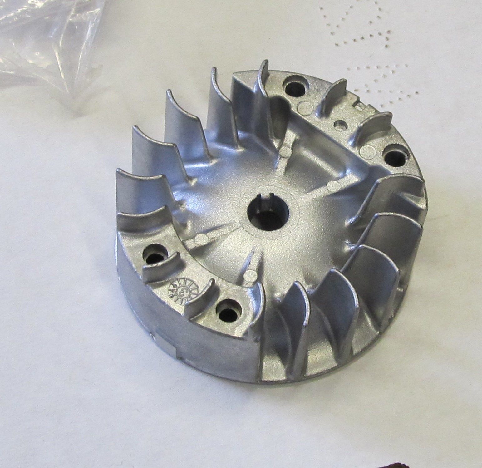 15680144731 Flywheel w/ Key Echo SRM1501,SRS2100,PB1000,Others OEM