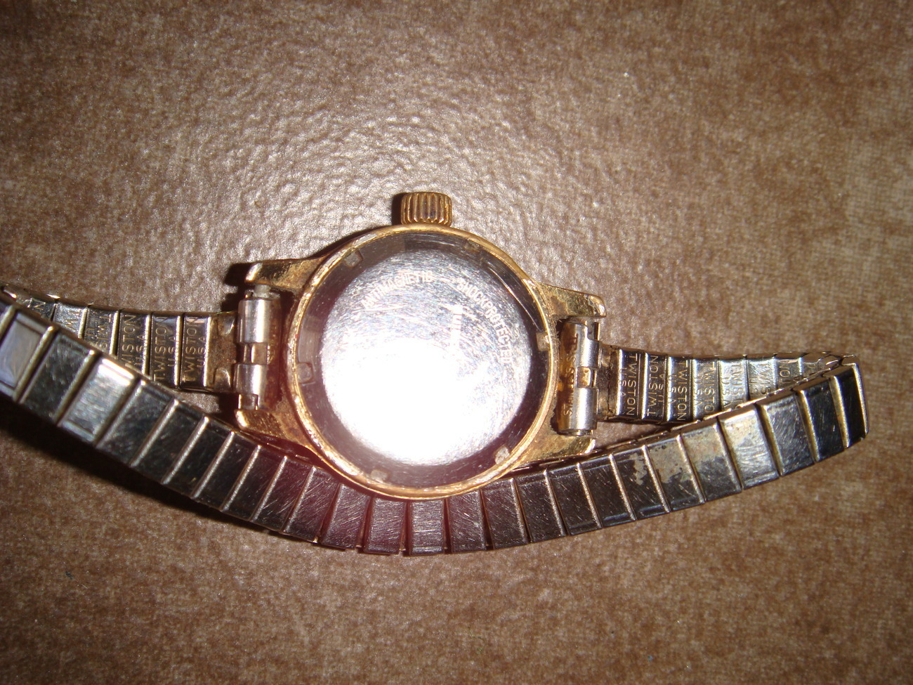 Mondaine Swiss 17 jewel windup vintage watch Wristwatches