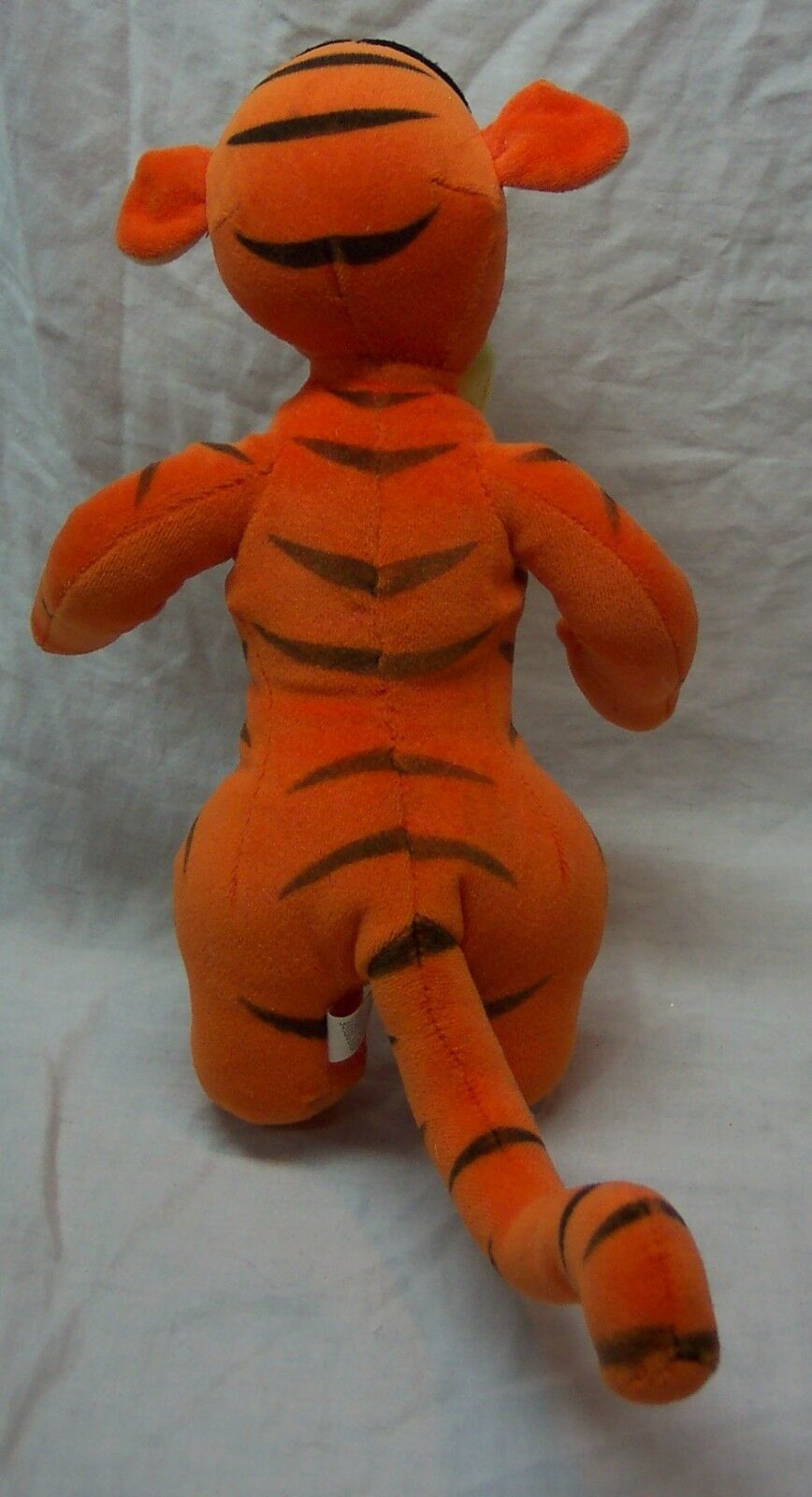 winnie the pooh and tigger toys