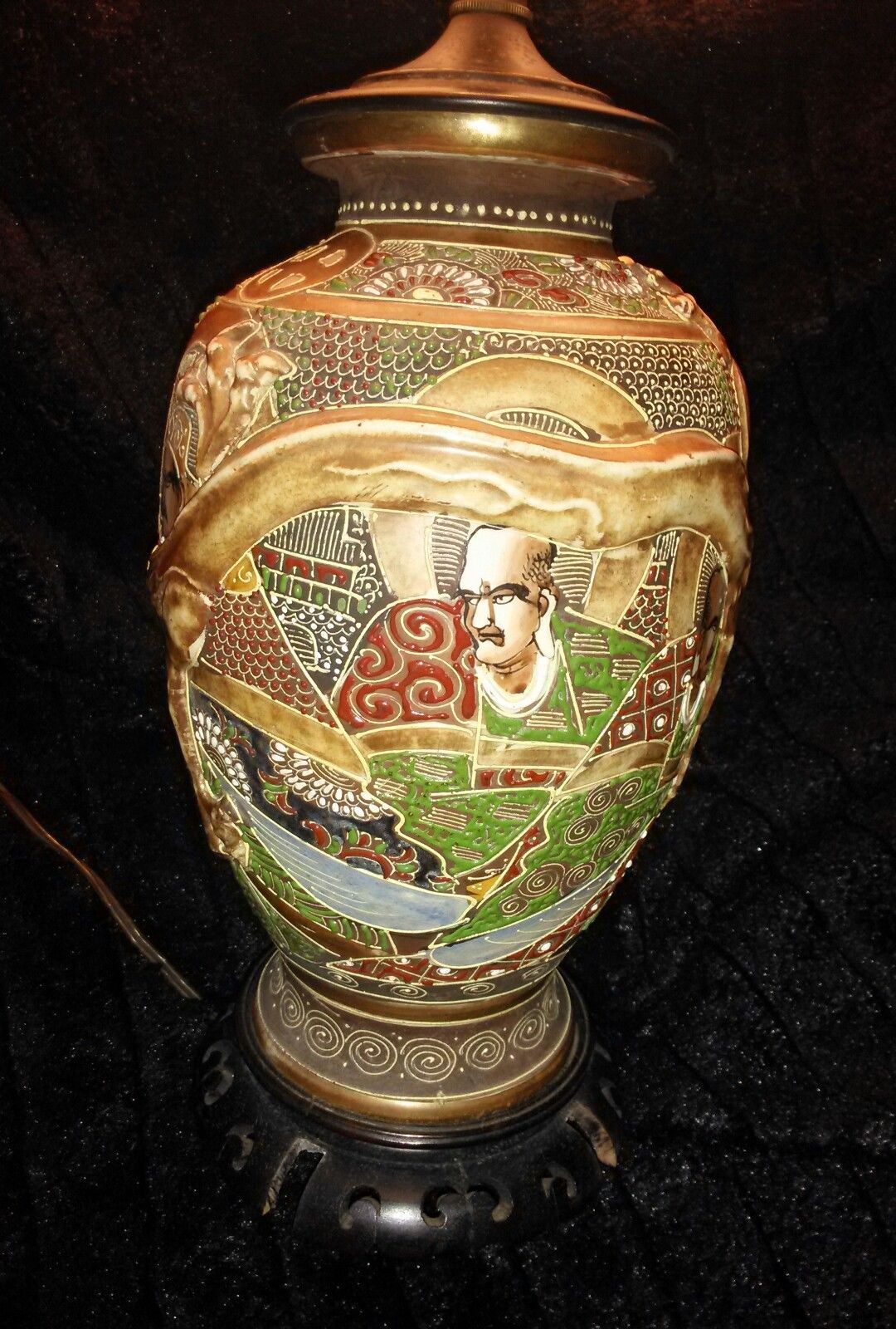 ANTIQUE JAPANESE SATSUMA LAMP MORIAGE GOLD GILT IMMORTALS & DRAGON HIGH