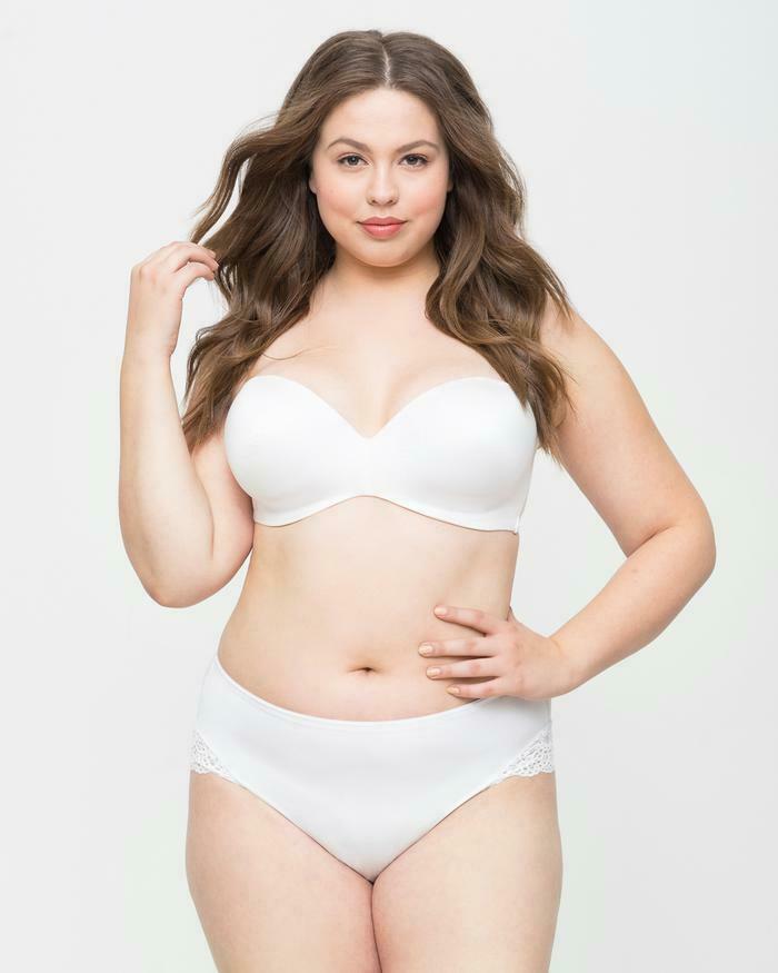 Curvy Couture WHITE Smooth Multi-Way Strapless Bra, US 44DD - Bras & Bra Sets