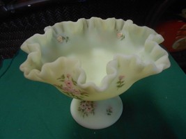 Outstanding Collectible FENTON Custard Lime Compote-Handpainted-Signed - $44.14