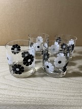 Vintage 70s Colony Black & White Flower pattern lowball glasses set of 4 image 1