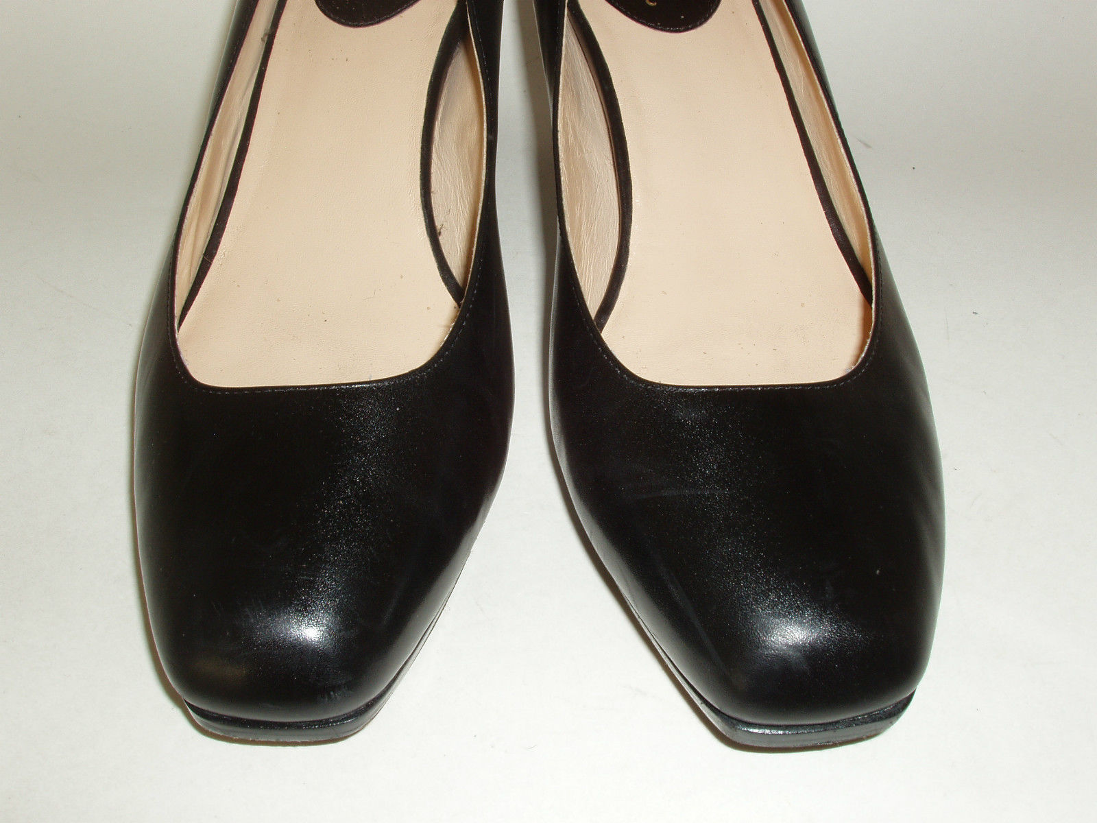 Cole Haan Nike Air Cushion Insole Black and 36 similar items Cole Haan Nike Air black low heel pumps