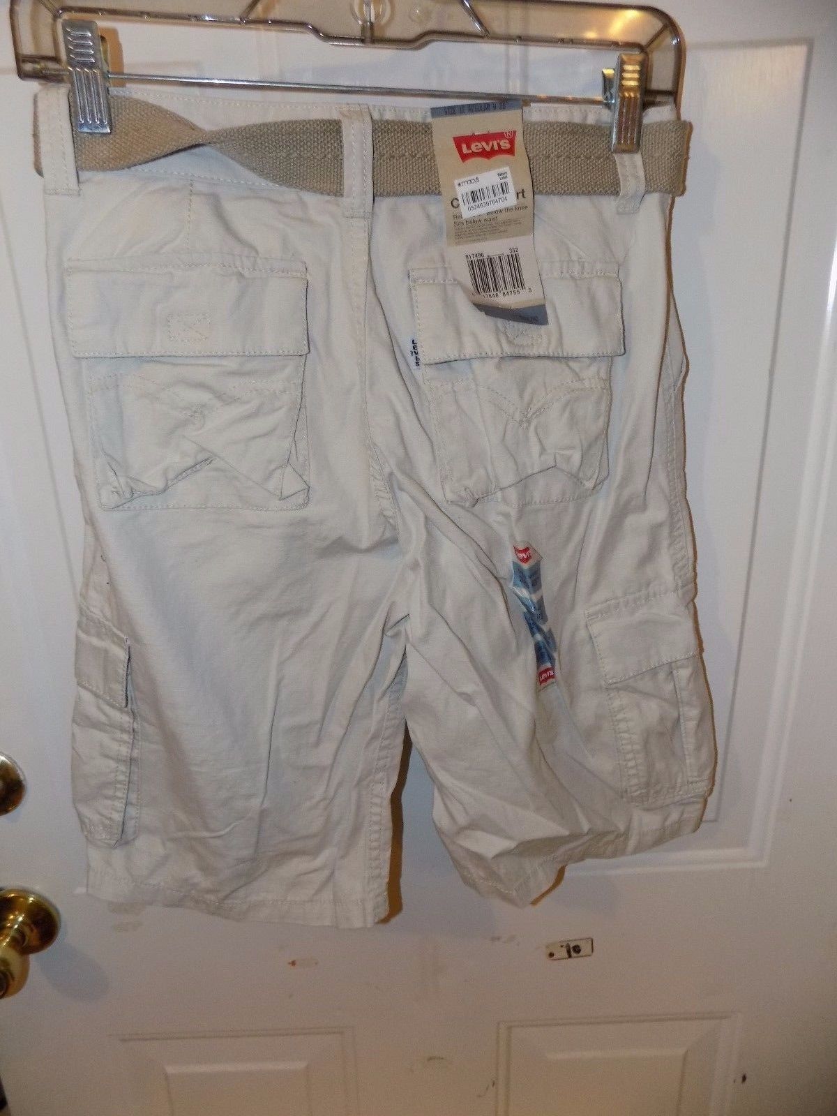 levi's relaxed fit cargo shorts