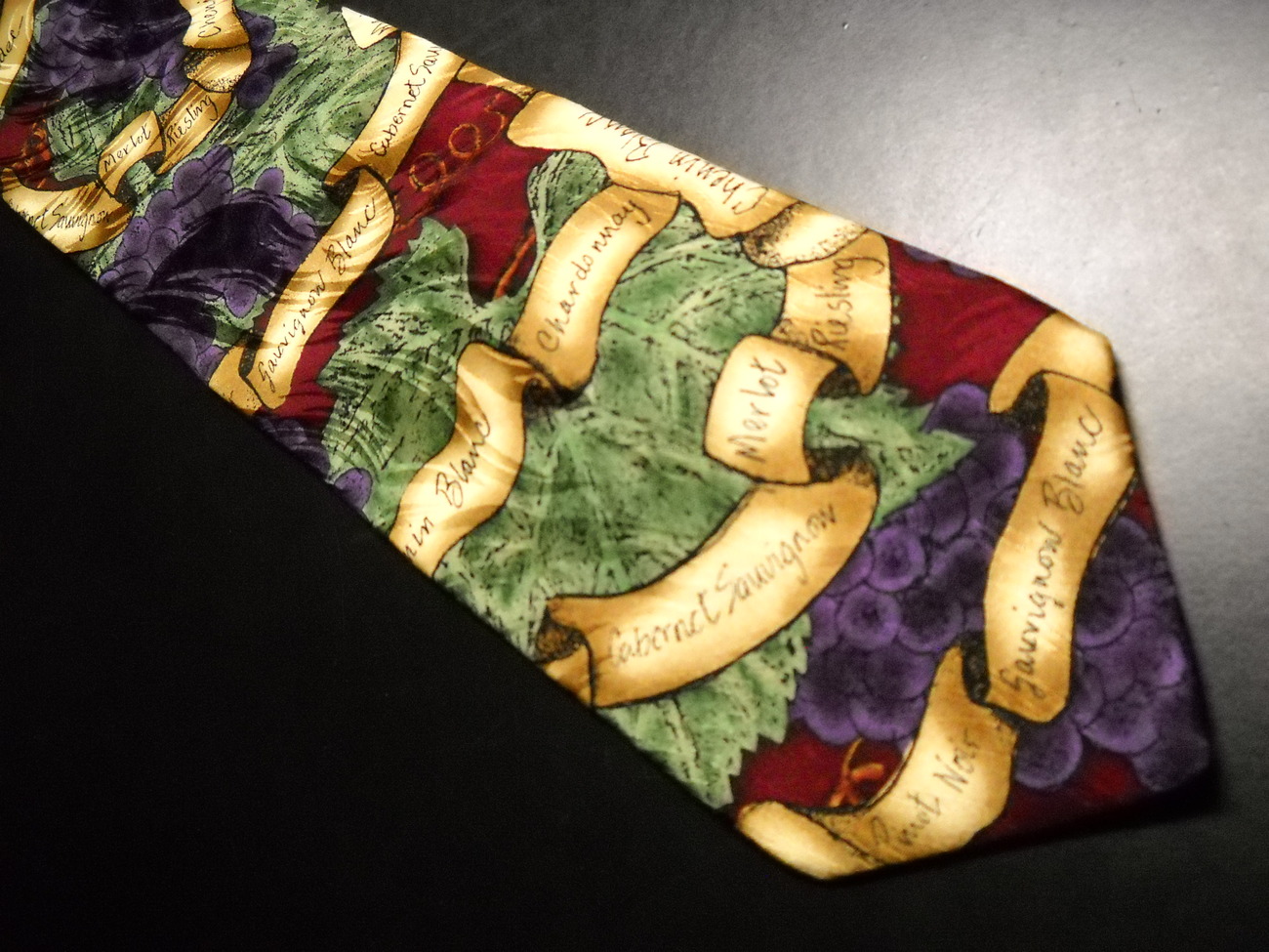 Primary image for Ralph Marlin RM Style Neck Tie Grapes and Ribbon 1999 Silk