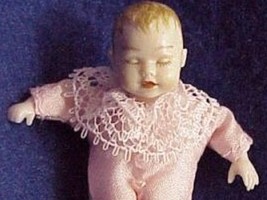 Dollhouse Baby Dressed Heidi Ott HOXB054 sleeping pink slk 1:12 NEW - $37.00