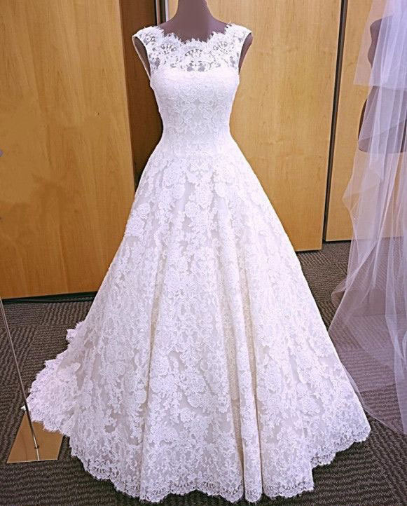 Elegant Sleeveless Lace Appliques Wedding Dress Bridal Dresses