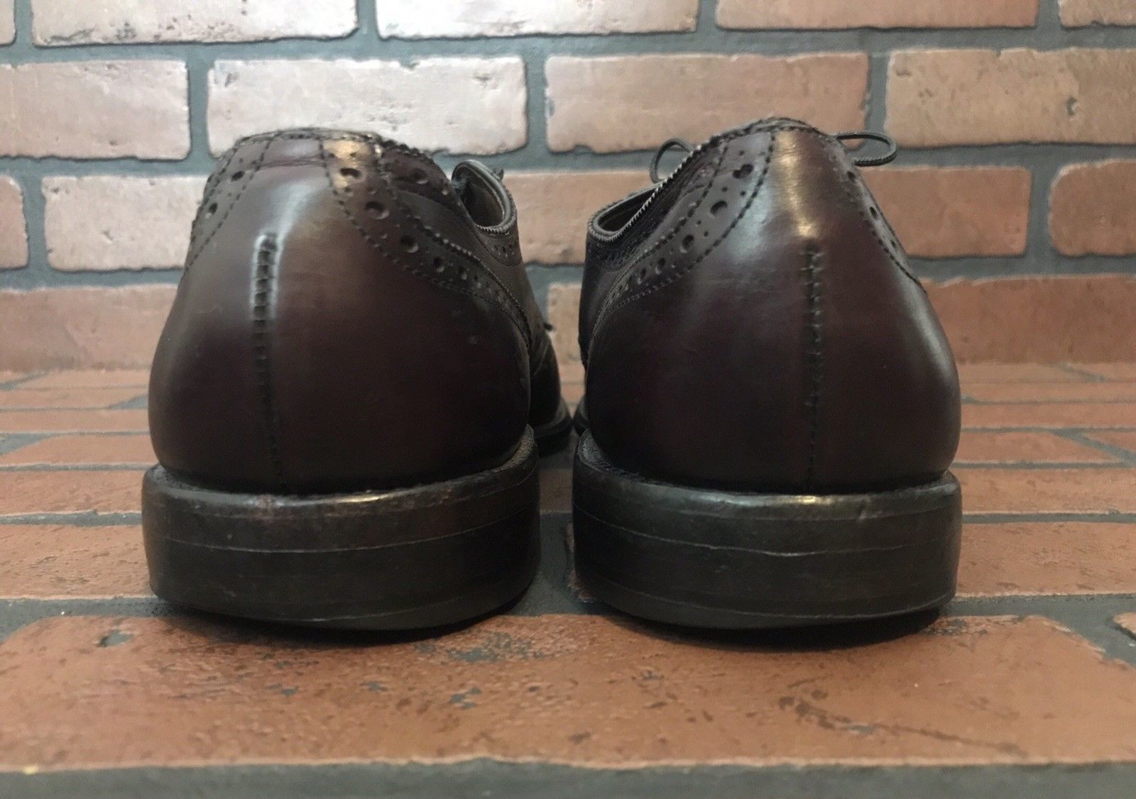 Allen Edmonds Concord Wingtip Oxblood Brown Leather Size 10 Made in USA - Brown