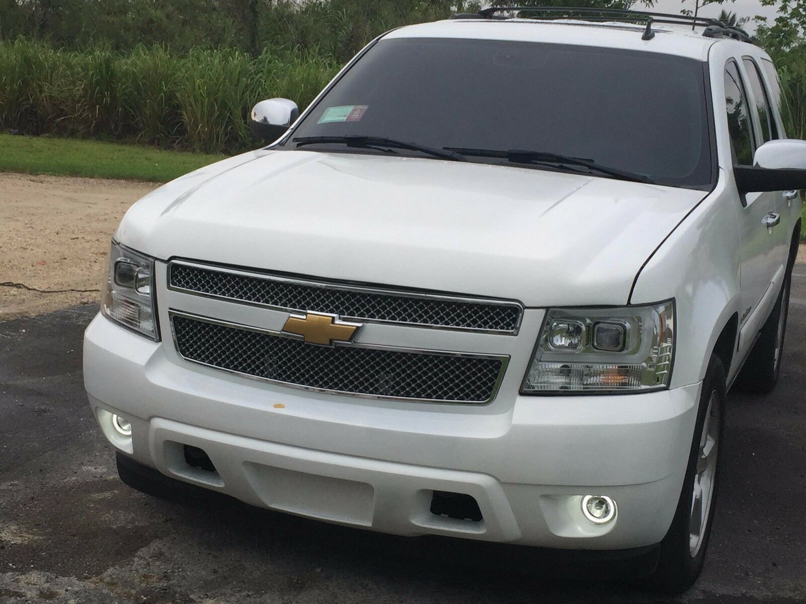 Chevrolet Tahoe 2008 White