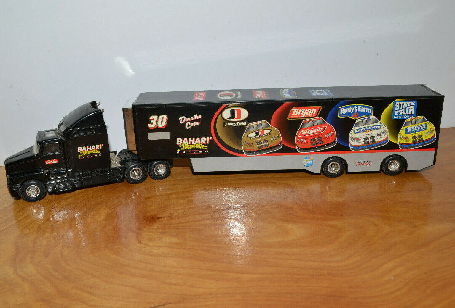vintage diecast toy trucks