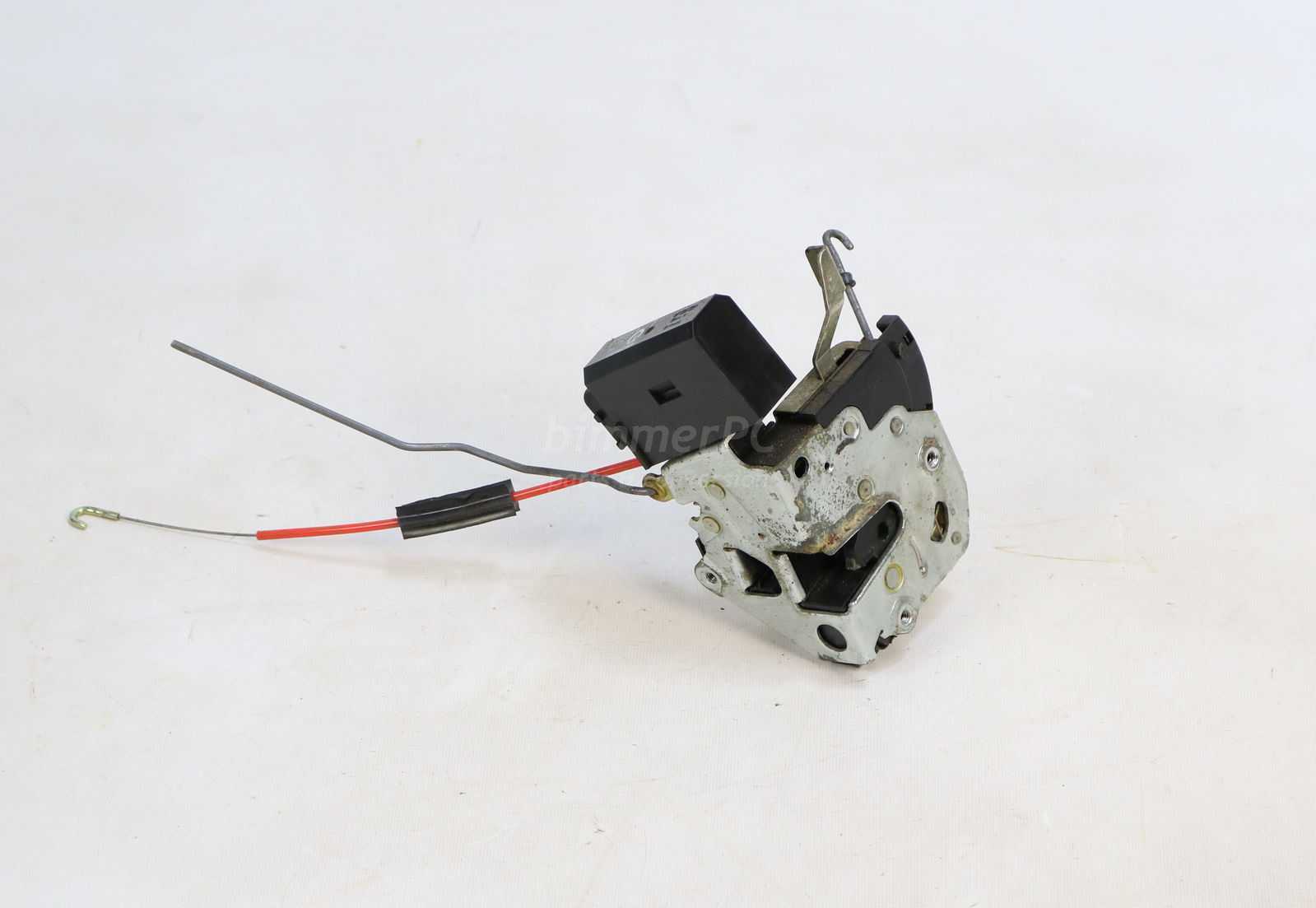 BMW E34 5Series Front Right Passenger Door Latch Lock Actuator 19921995 OEM Car & Truck