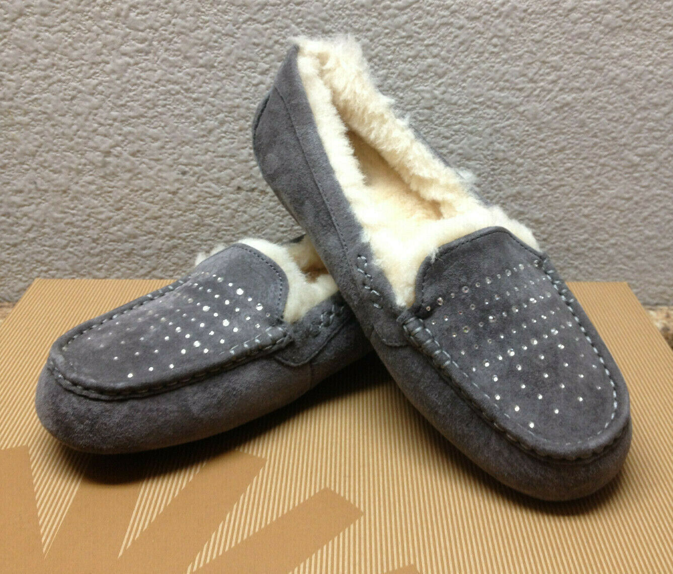 ugg ansley 40 40 40