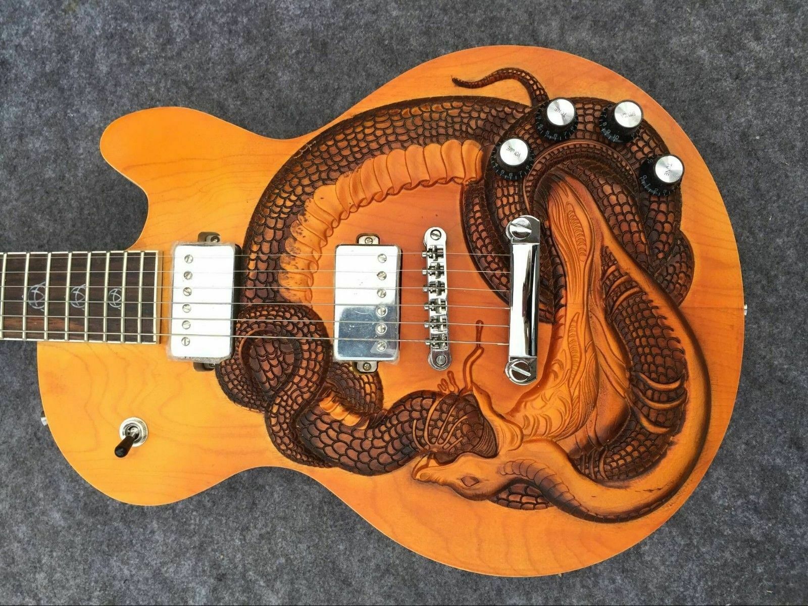 New brand hand carved electric guitar with New dragon design Electric Guitars