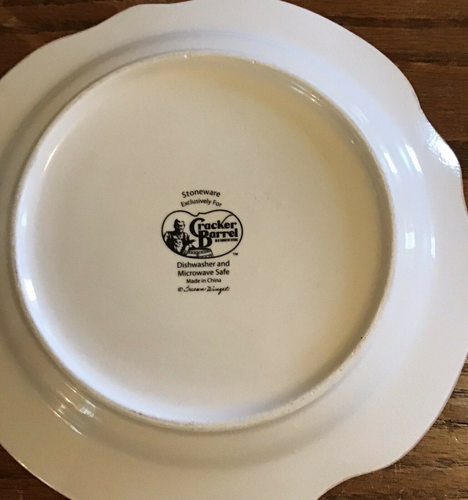 Collectors Plate Cardinals Cracker Barrel Collector Plates