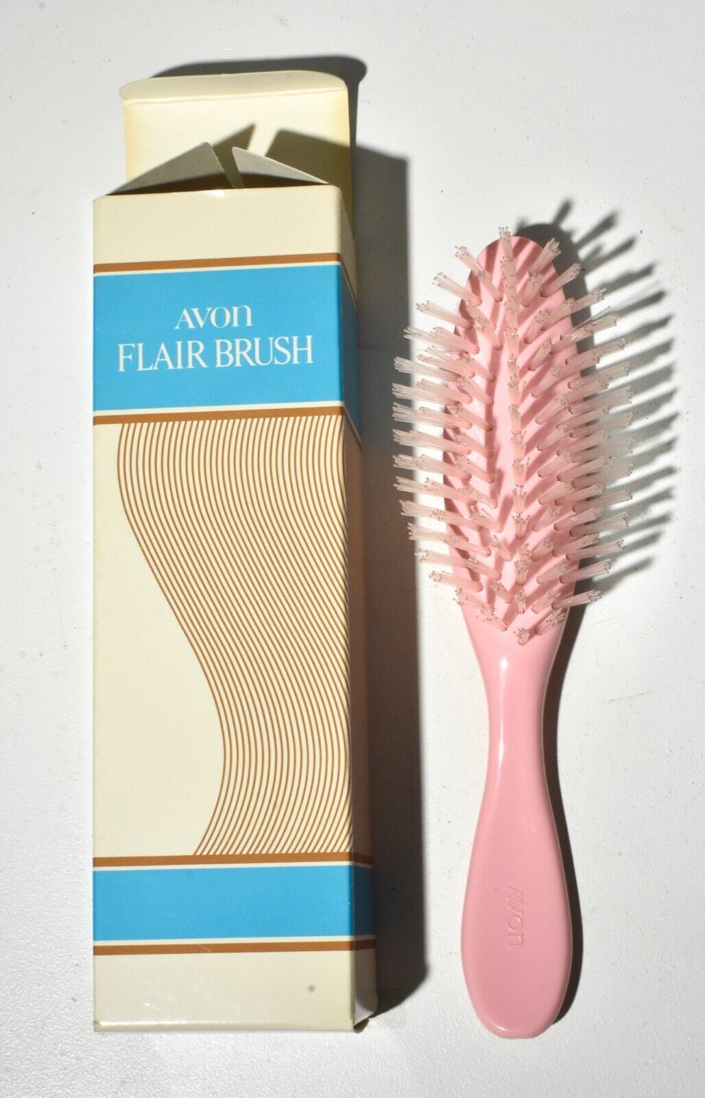 Avon Flair Hair Brush , NEW IN BOX , New Old Stock, Pink, 8-inch ...