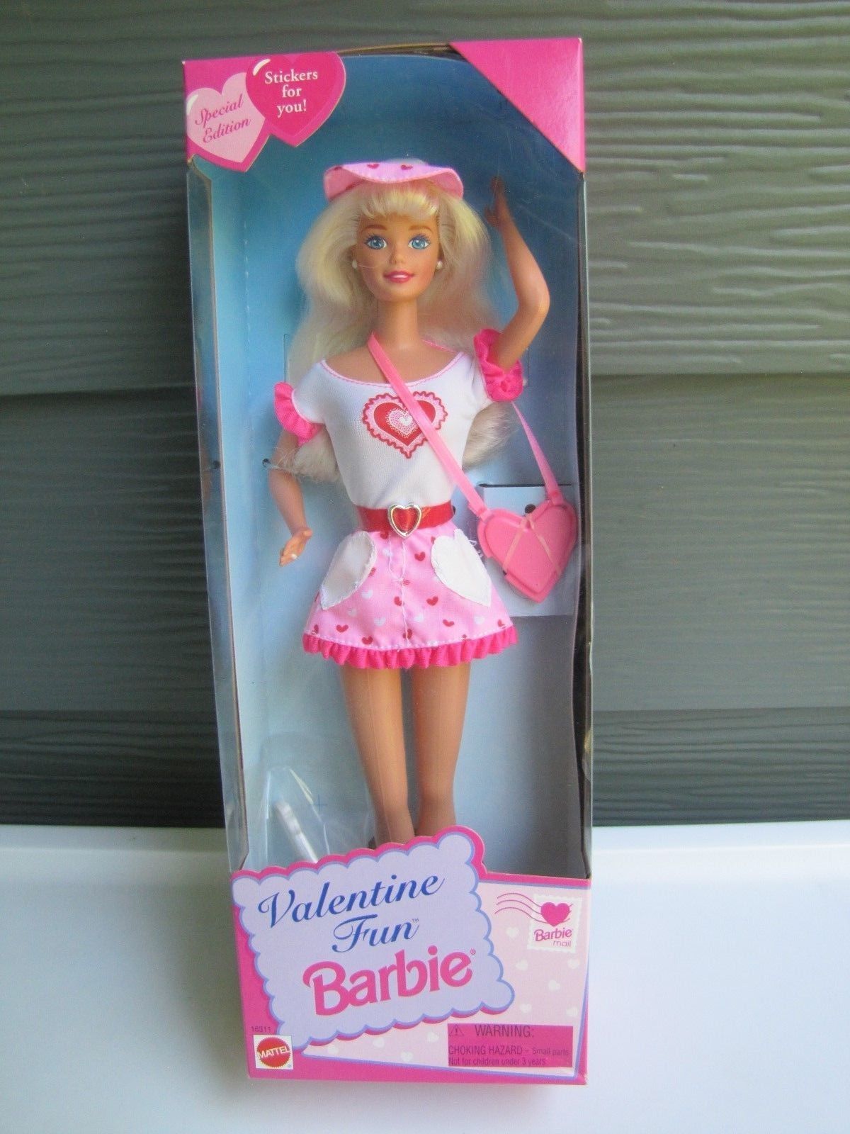 New Sealed Special Edition Valentine Fun Barbie Doll. - Other