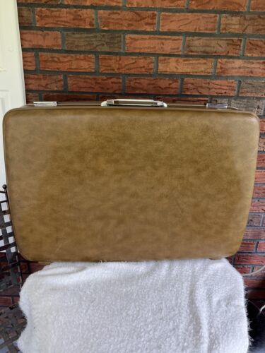 Vintage Escort American Tourister Suitcase Hard Shell Brown Luggage Combination - $71.25