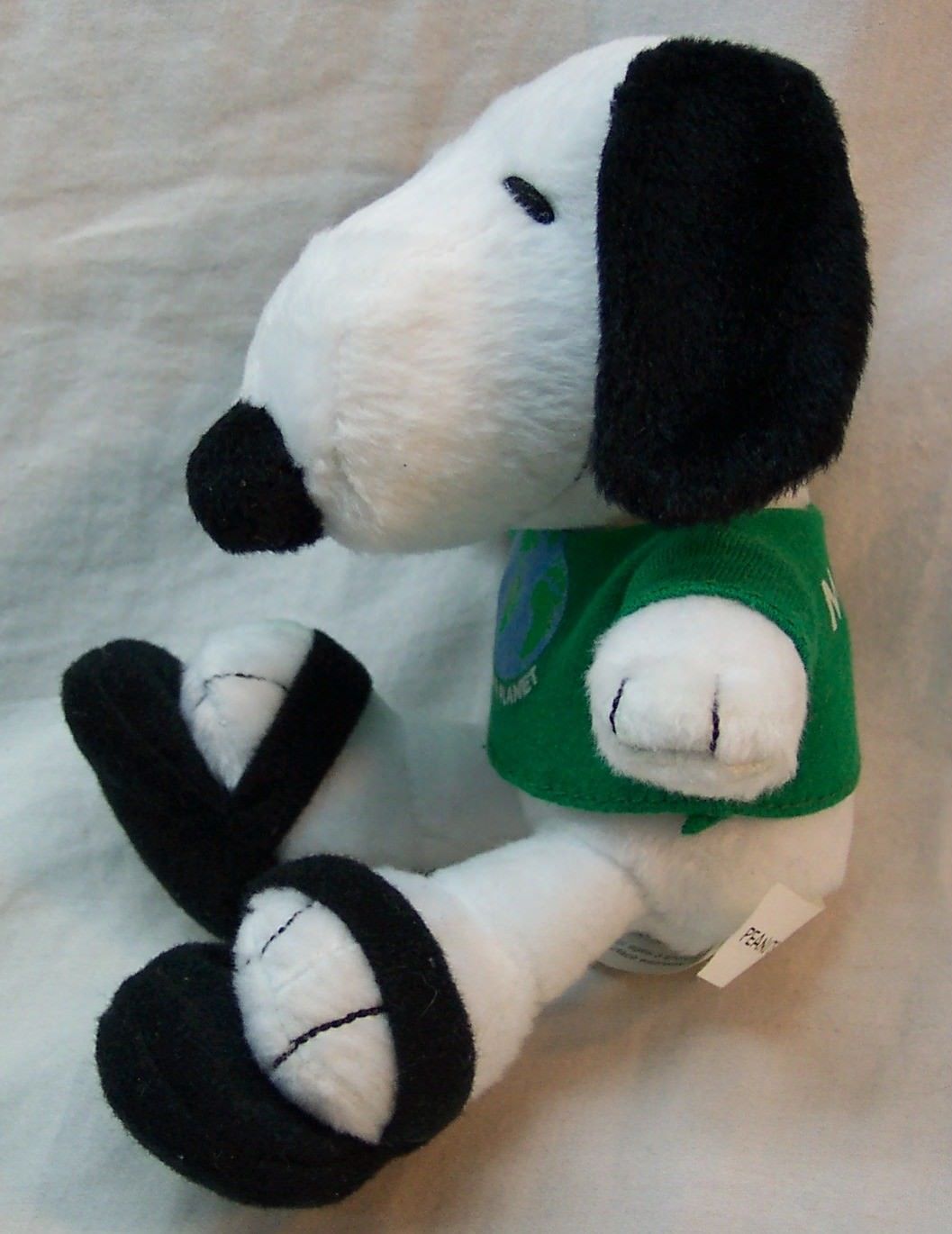metlife snoopy stuffed animal