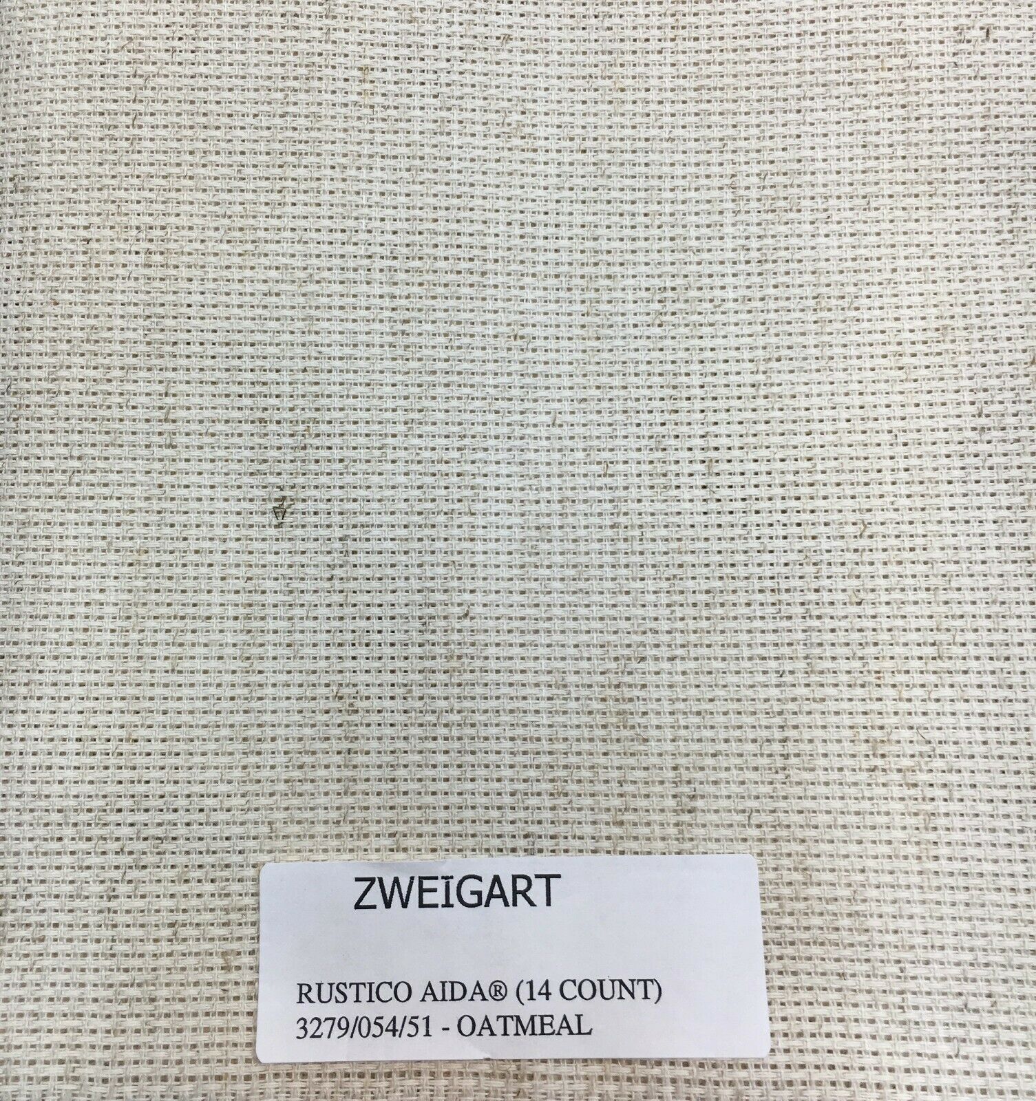 Zweigart Davosa Fabric 18 Count Fat Quarter 18/" x 27/" Cross Stitch 8 Colors