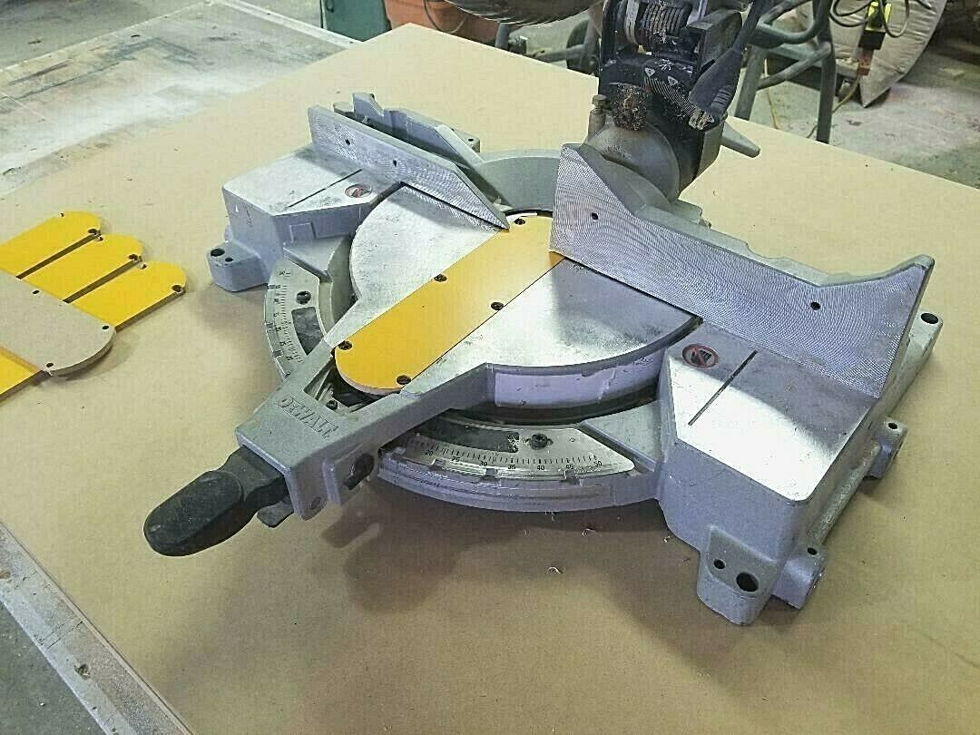 DEWALT COMPOUND MITER SAW ZERO CLEARANCE INSERT PLATE (SET OF 4