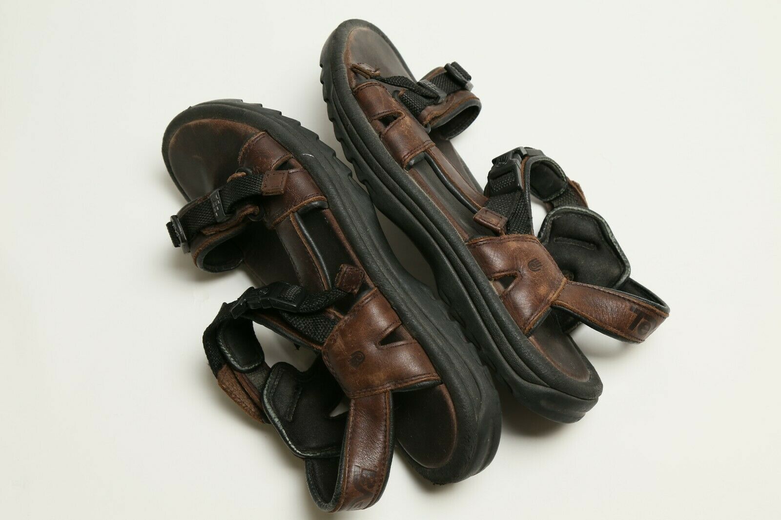 Teva Men's Hiking Trail Strap Buckle Sandals Shoes Open Toe Brown US Size 11 - Sandals & Flip Flops