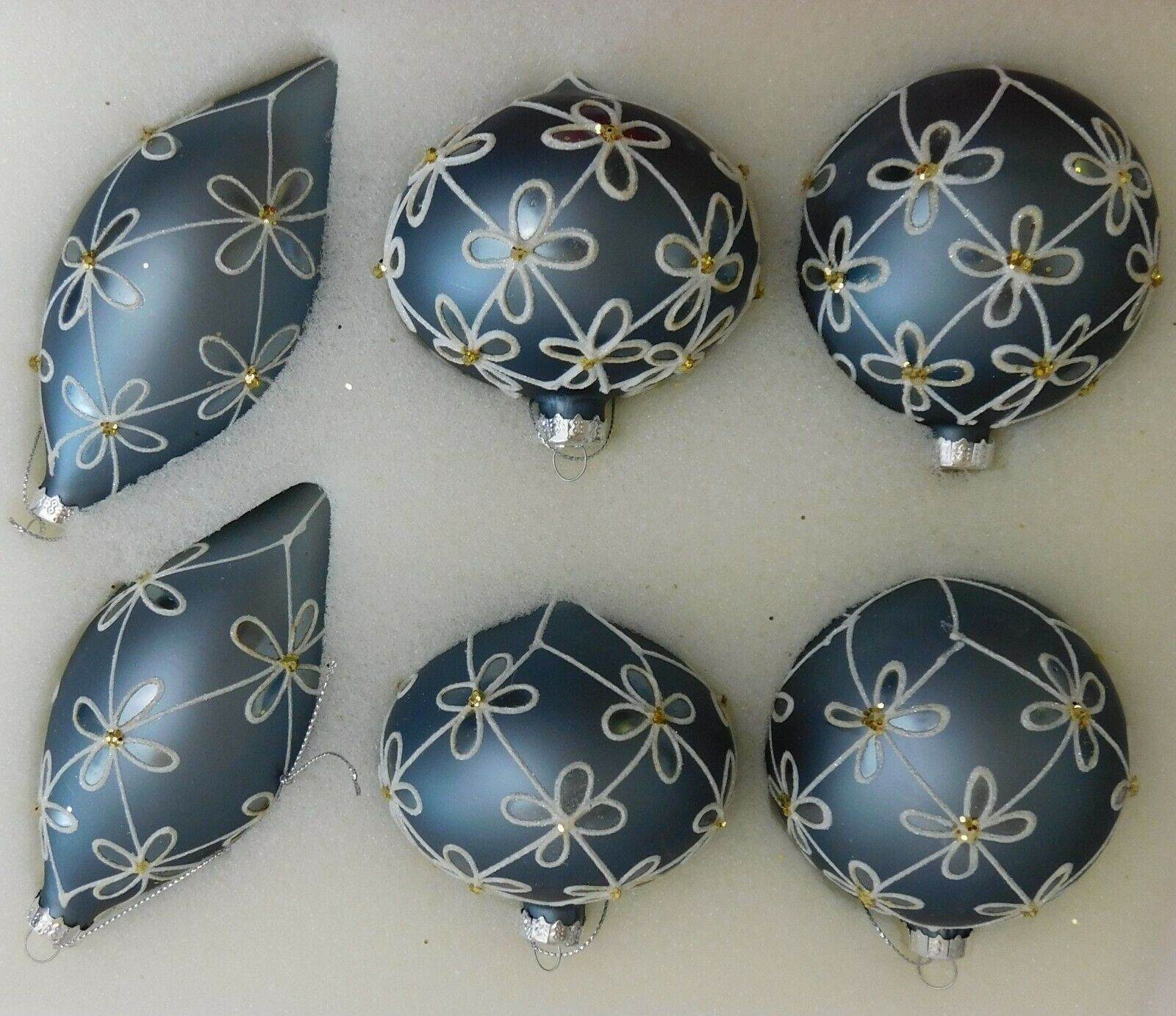 Lenox Grey Floral  6 Piece Ornament Ball Set New in Box American by Design 