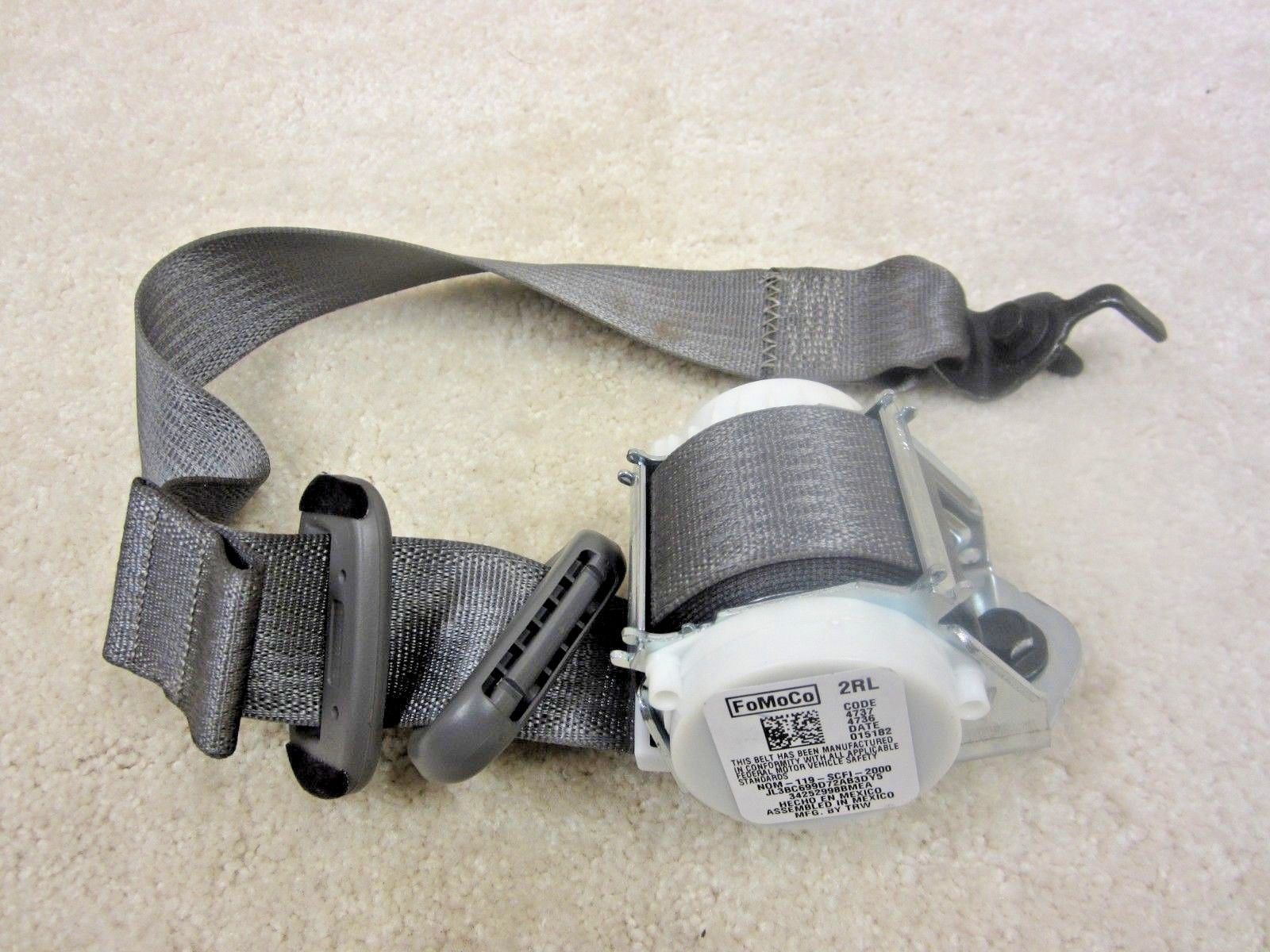 2015 2018 FORD F150 CREW CAB L / R REAR GRAY OUTER REAR SEAT BELT