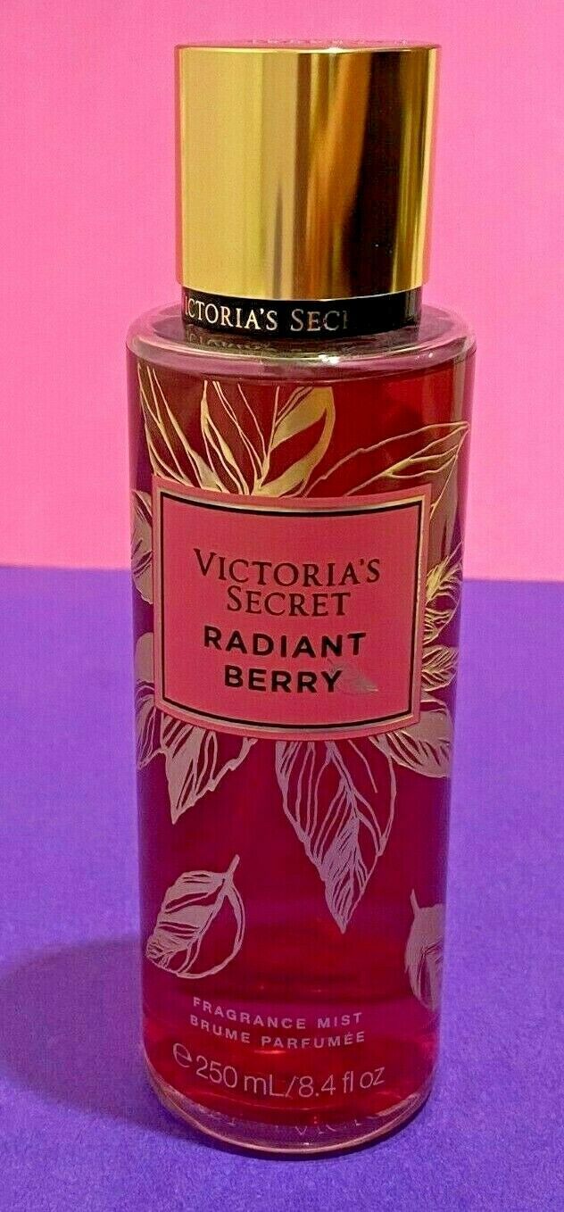 Primary image for New VICTORIAS SECRET  Radiant Berry Limited Edition Golden Light Fragrance Mist