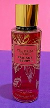 New Victorias Secret Radiant Berry Limited Edition Golden Light Fragrance Mist - $15.11